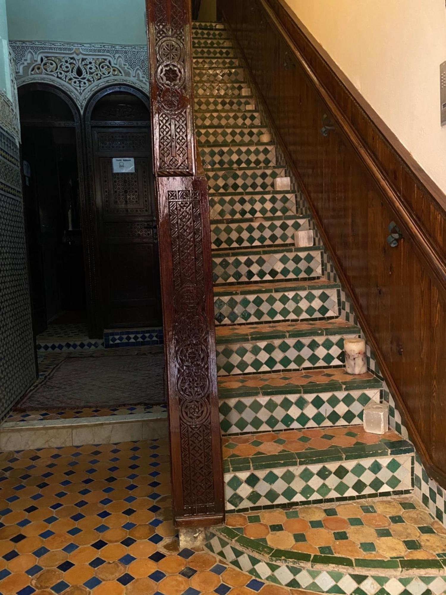 Riad Lahboul مكناز المظهر الخارجي الصورة