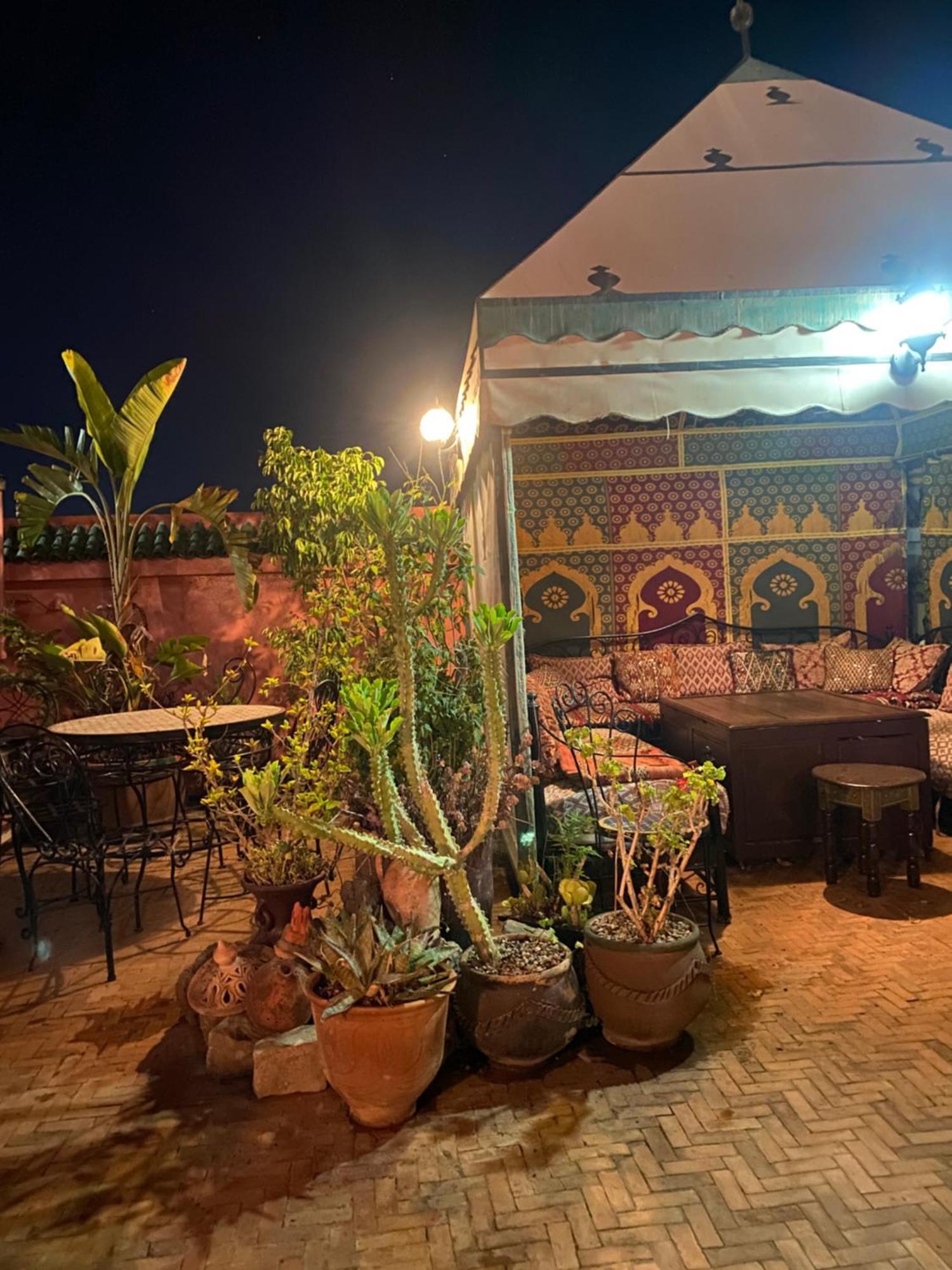 Riad Lahboul مكناز المظهر الخارجي الصورة