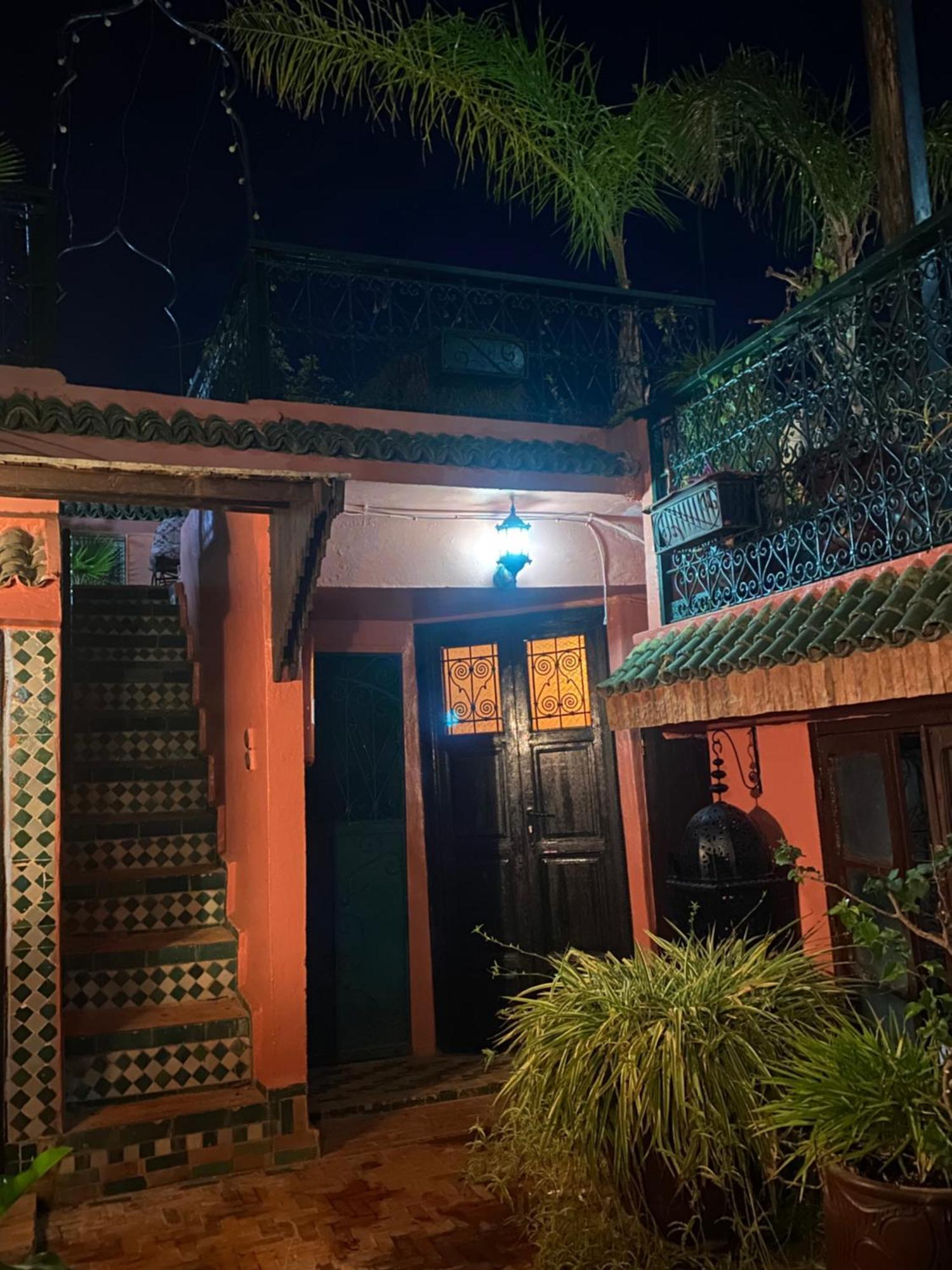 Riad Lahboul مكناز المظهر الخارجي الصورة