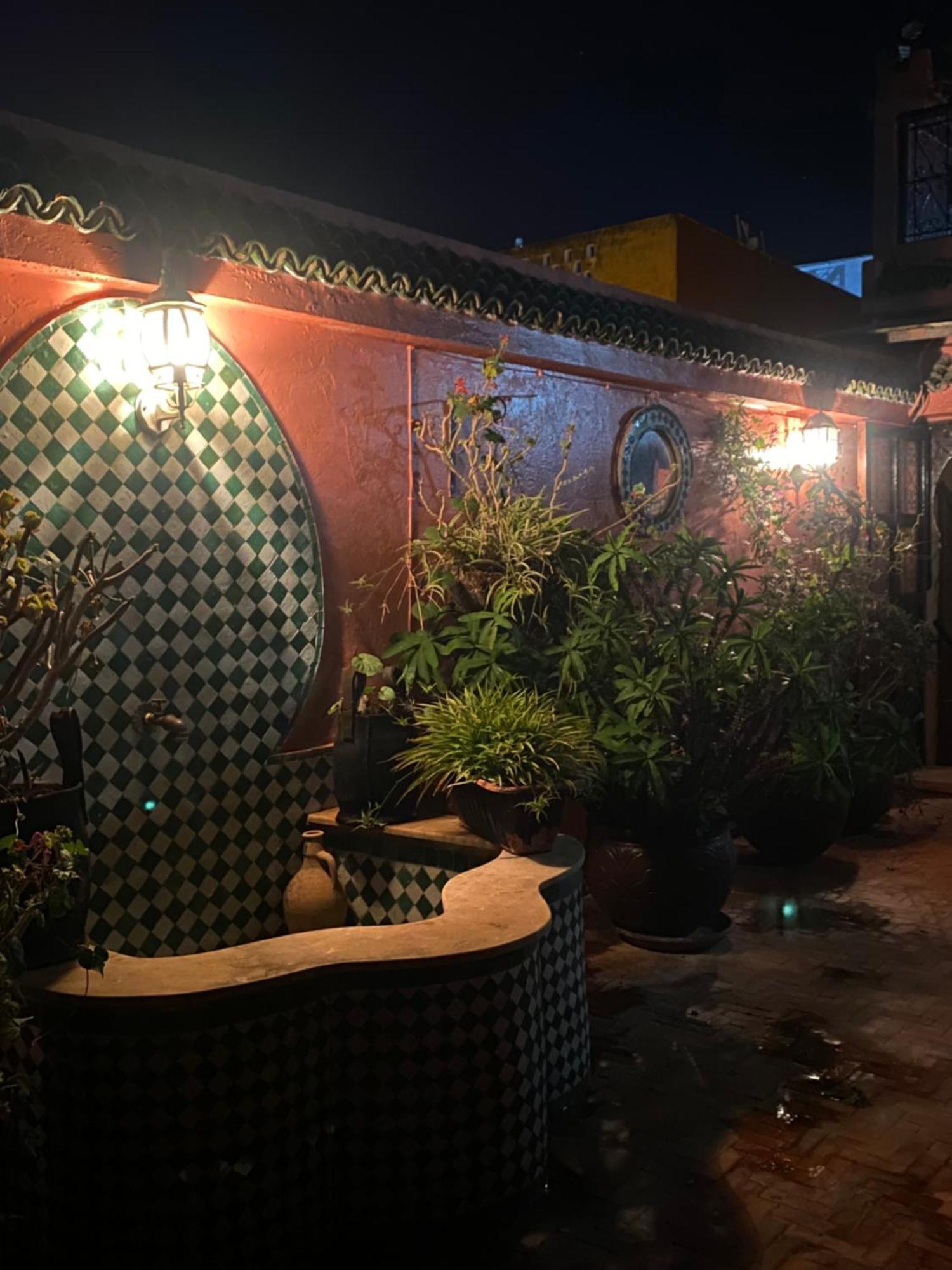 Riad Lahboul مكناز المظهر الخارجي الصورة