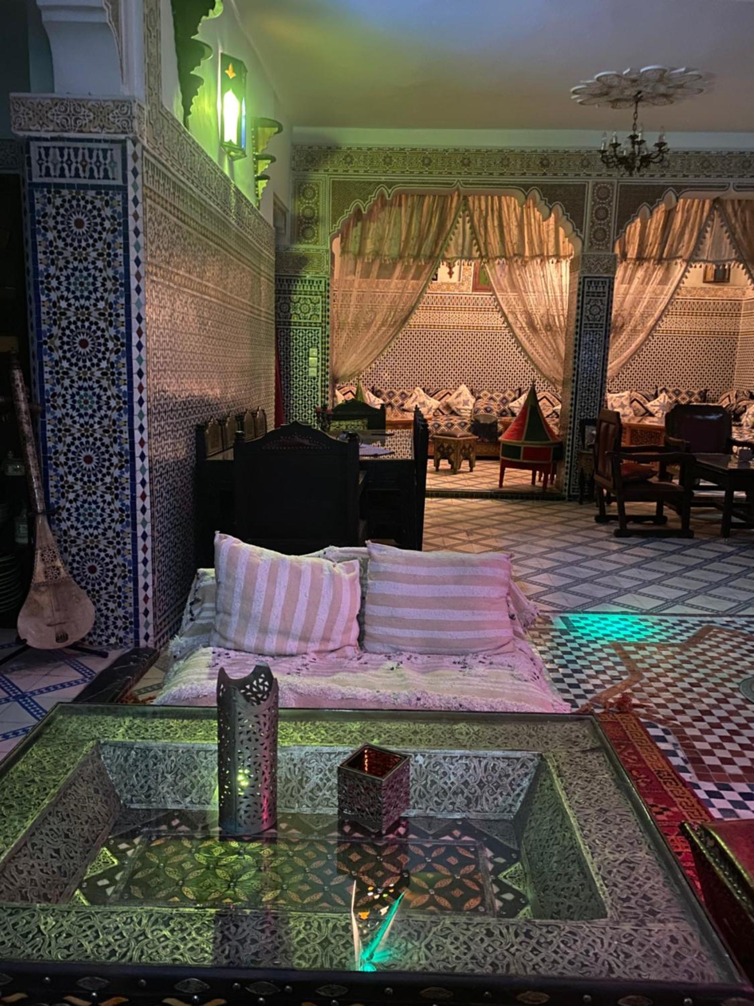 Riad Lahboul مكناز المظهر الخارجي الصورة