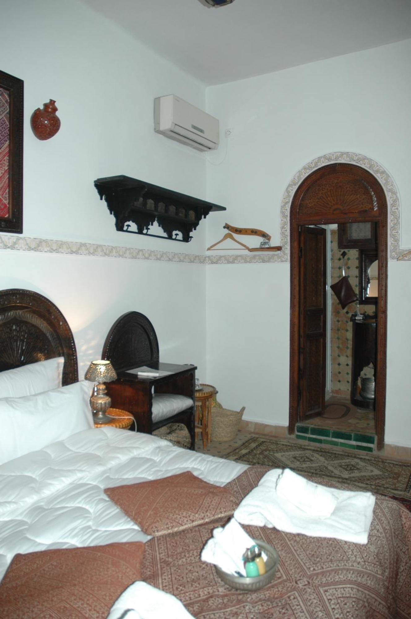 Riad Lahboul مكناز المظهر الخارجي الصورة