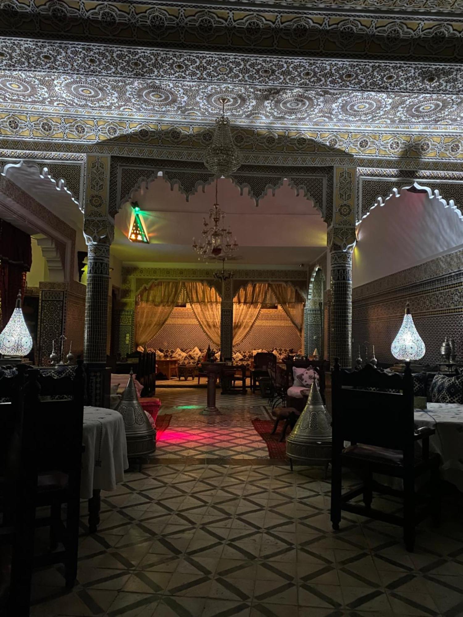 Riad Lahboul مكناز المظهر الخارجي الصورة